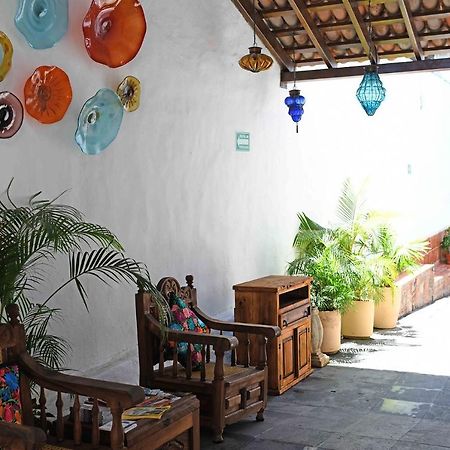 Petit Hotel Pilitas (Adults Only) Пуерто Валярта Екстериор снимка