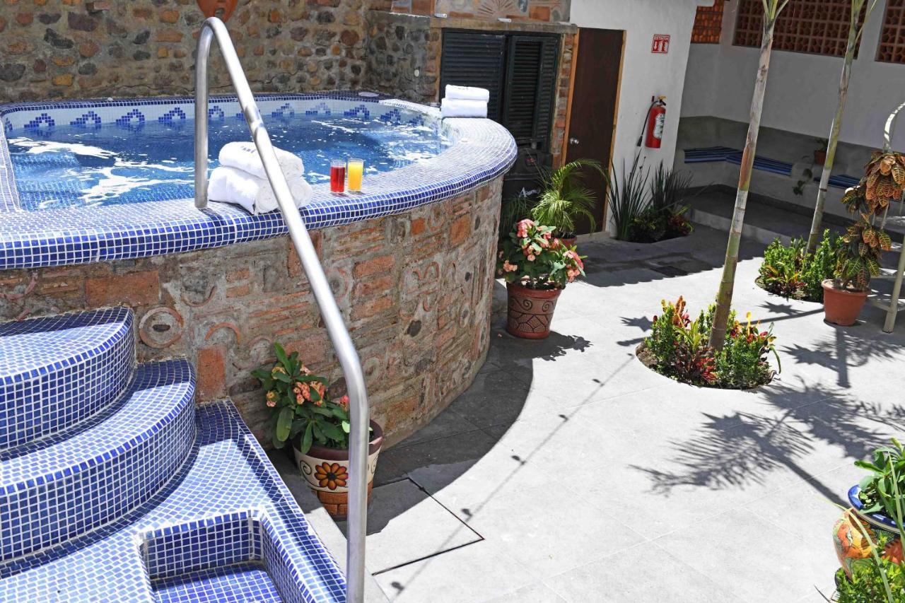 Petit Hotel Pilitas (Adults Only) Пуерто Валярта Екстериор снимка
