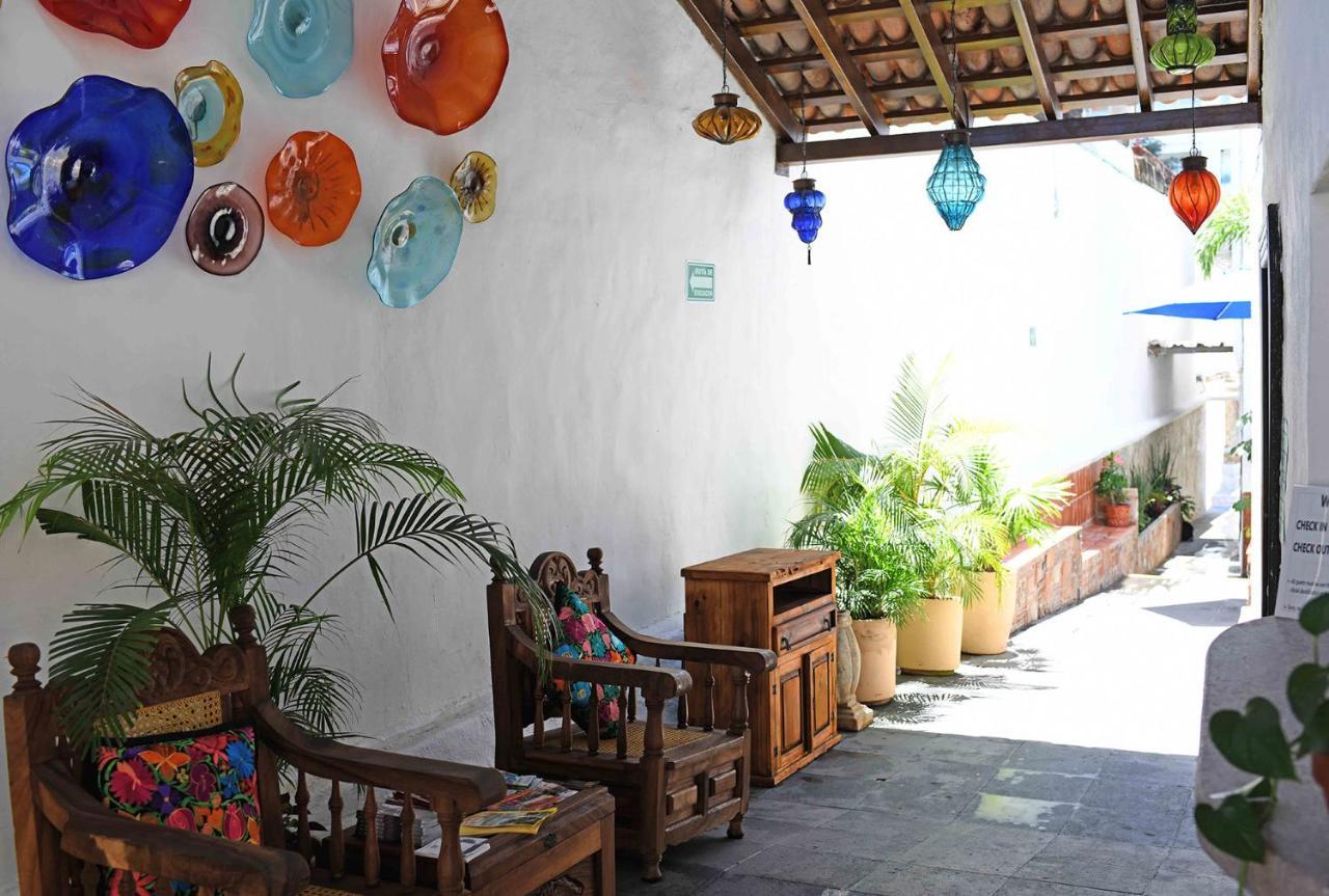 Petit Hotel Pilitas (Adults Only) Пуерто Валярта Екстериор снимка