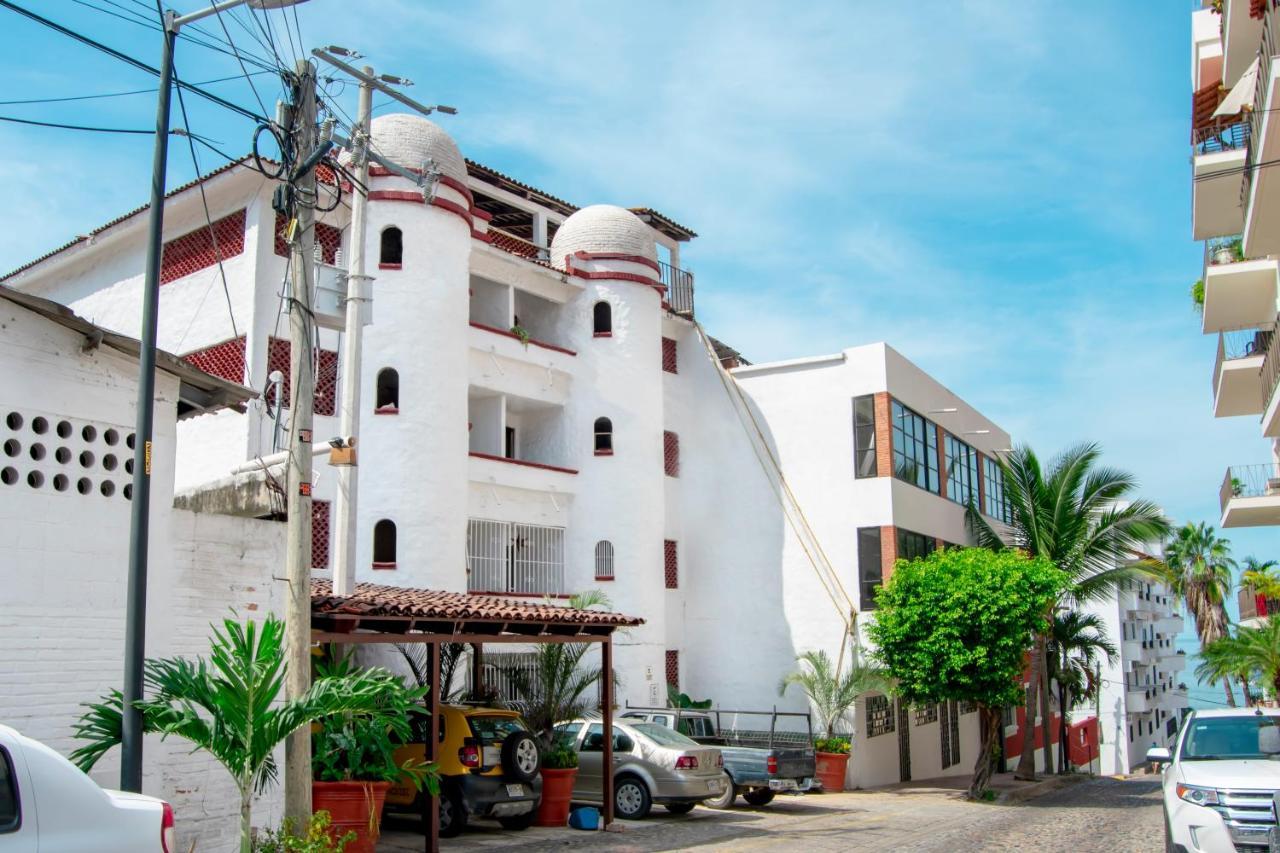 Petit Hotel Pilitas (Adults Only) Пуерто Валярта Екстериор снимка