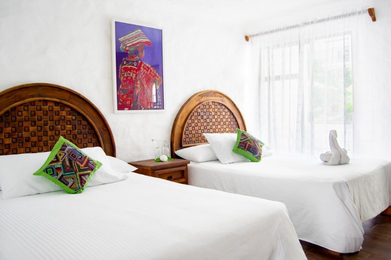 Petit Hotel Pilitas (Adults Only) Пуерто Валярта Екстериор снимка
