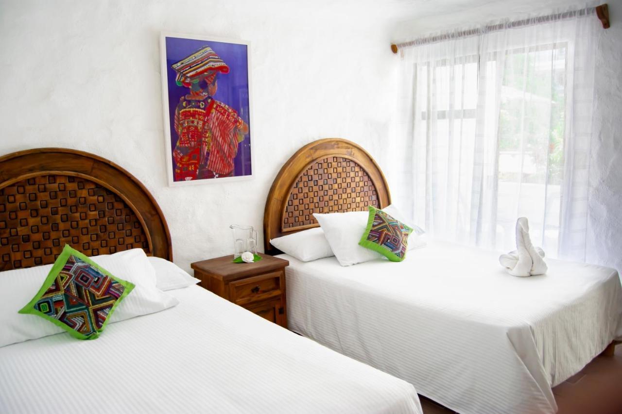 Petit Hotel Pilitas (Adults Only) Пуерто Валярта Екстериор снимка