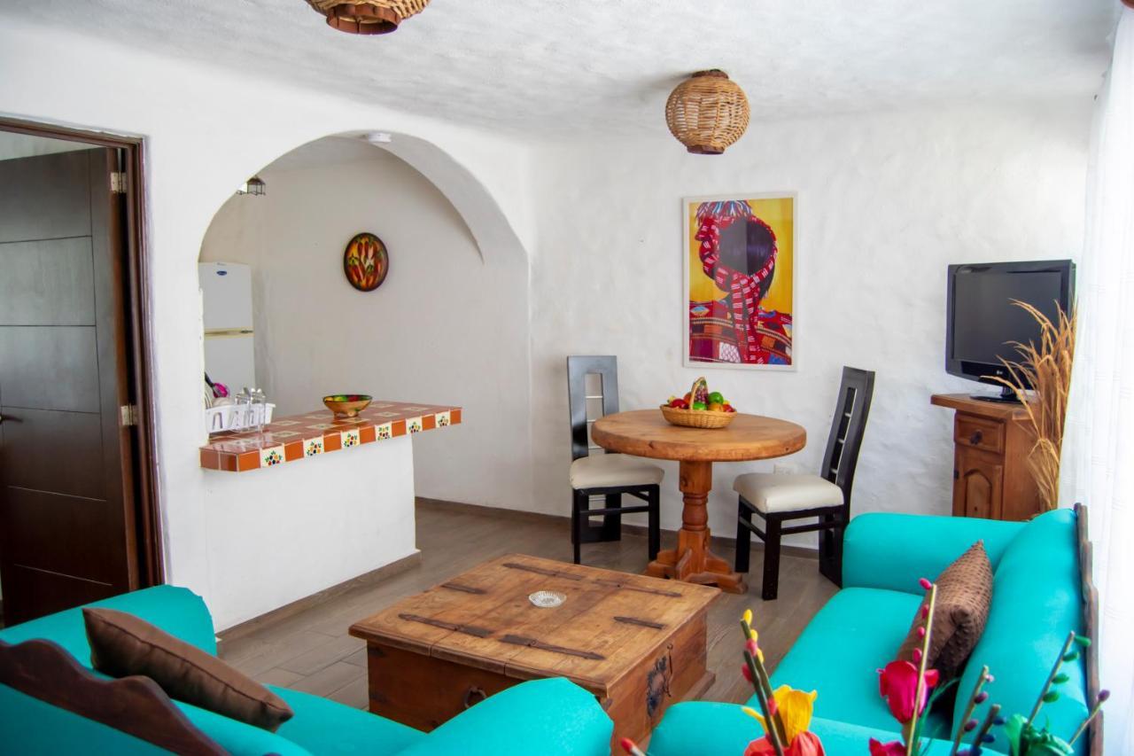 Petit Hotel Pilitas (Adults Only) Пуерто Валярта Екстериор снимка