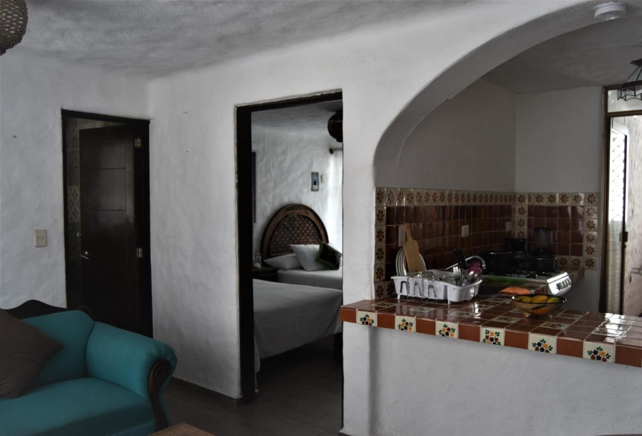 Petit Hotel Pilitas (Adults Only) Пуерто Валярта Екстериор снимка