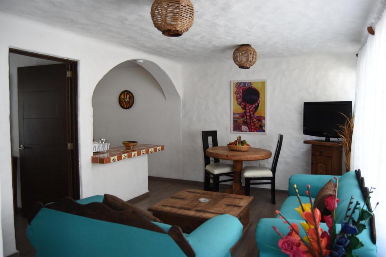 Petit Hotel Pilitas (Adults Only) Пуерто Валярта Екстериор снимка