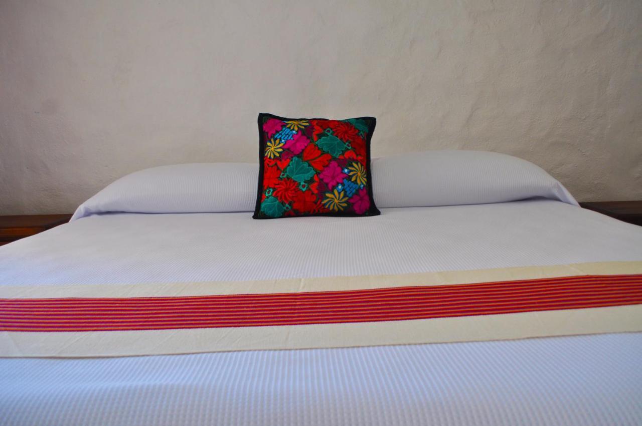 Petit Hotel Pilitas (Adults Only) Пуерто Валярта Екстериор снимка